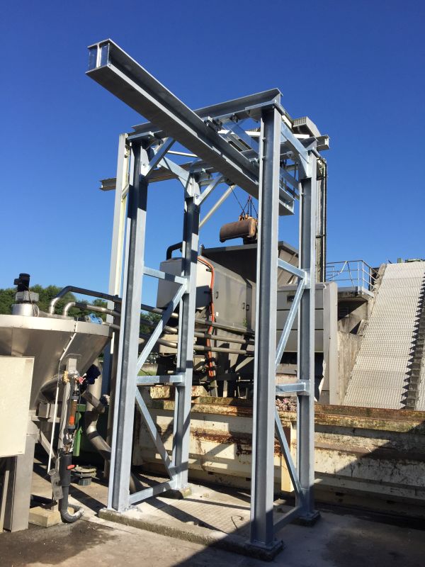 Pièce chaudronnée en acier